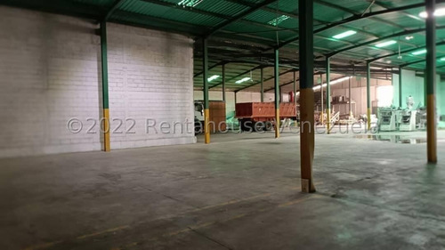Imagen 2 de 13 de Leida Falcon Rentahouse Vende Galpon En Barbula Naguanagua 22-26772 Lf