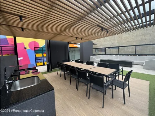 Apartamento En Bosque De Pinos Rah Co: 25-967