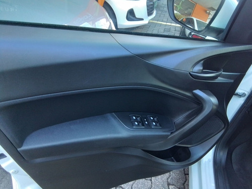 Fiat Cronos 1.3 FIREFLY FLEX DRIVE MANUAL