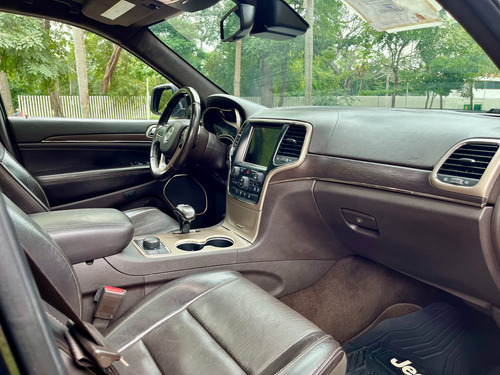 Jeep Grand Cherokee V8 5.7 Summit 4x4 Automática