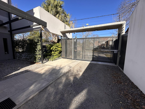 Venta Casa Condominio De 2 Dormitorios A Estrenar En Rosario- Fisherton
