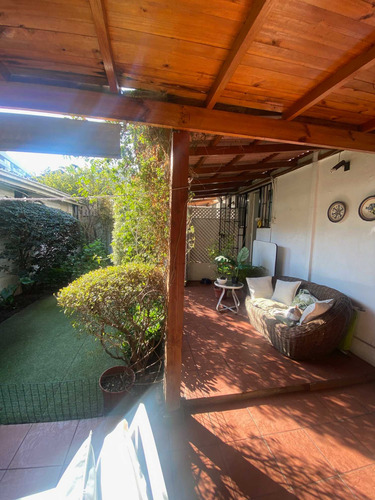 Se Vende Casa En Manquehue Con Fco.bilbao (99923)