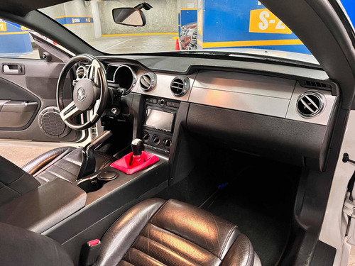 Imagen 8 de 13 de Ford Mustang Gt