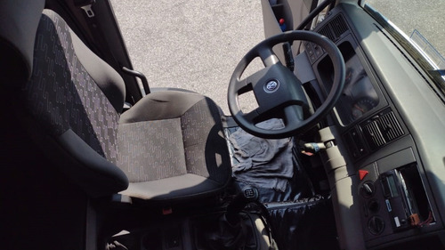 Imagem 14 de 15 de Caminhão Truck 6x2 Vw 24.280 Na Carroceria Sider 2019