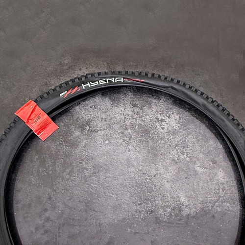 Par Llanta Bicicleta Montaña Mtb R26 X 2.30 Beast Y Camaras
