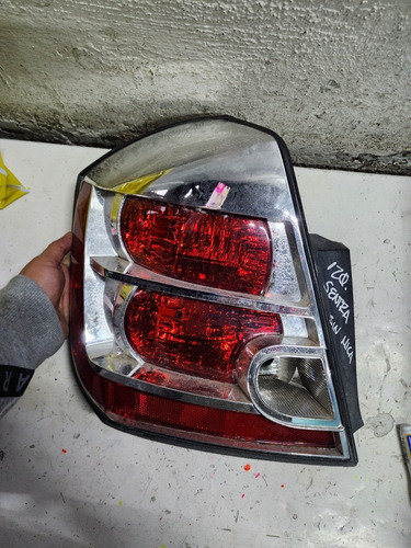 Calavera Izquierda Nissan Sentra 07-12 No Tiene Mica