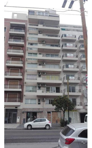 Local Nuevo A Estrenar Sobre Avenida Beiro- Pocas Expensas