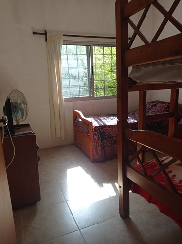 Al Sur A Metros Arroyo Solis Y Playa Alquilo Findes Para 9 Personas Sobre Calle Principal Wifi Directv Mesa Ping Pong Profesional Y Mas!! Veni A Disfrutar La Paz Y Tranquilidad En Un Hermoso Entorno