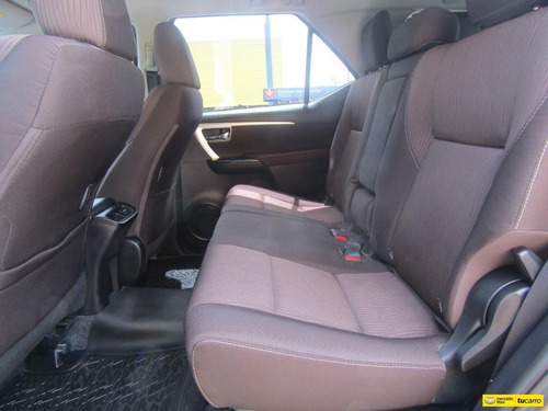 Toyota Fortuner 2.4l Street Tp 2400 Cc 4*2