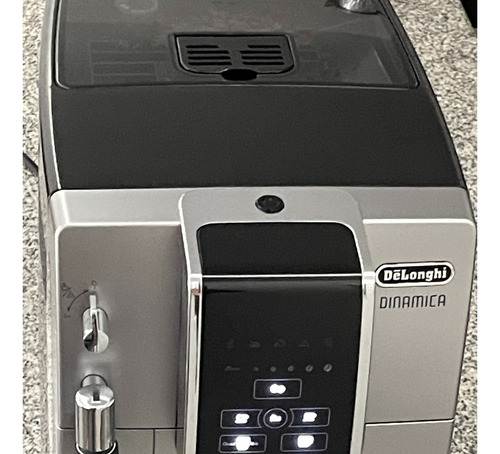 Cafetera Automática Delonghi Dinamica Plateado (Usado)