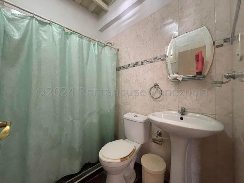 Comoda Casa En Venta En La Candelaria Limon Clima De Montaña Muro Contencion Excelente Ubicacion Materiales De Primera Estef 24-15414