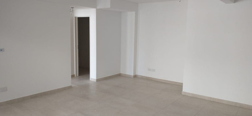 Venta De Excepcional Depto. Para Inversión En San Fernando