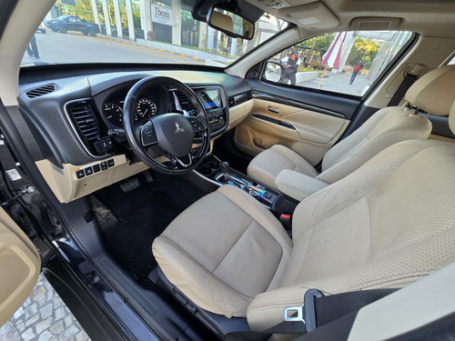 Mitsubishi Outlander 3.0 GT 4X4 V6 24V GASOLINA 4P AUTOMÁTICO