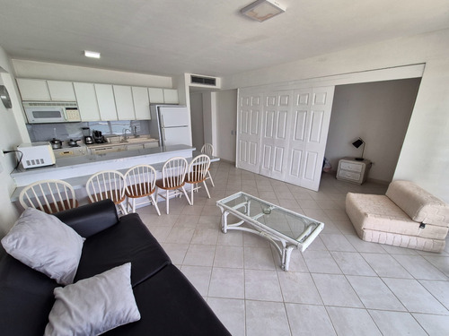 Venta Apartamento Cimarrón Suites Playa Parguito Margarita