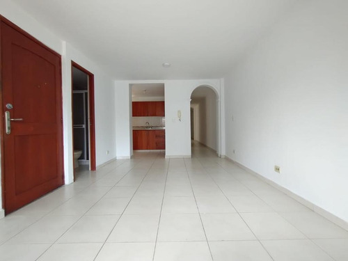 Se Vende Apartamento En Sabaneta Sector Santa Ana