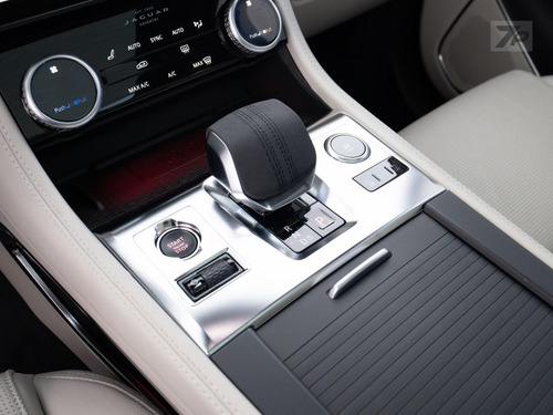 Jaguar F-PACE Fpace Phev Rd Se