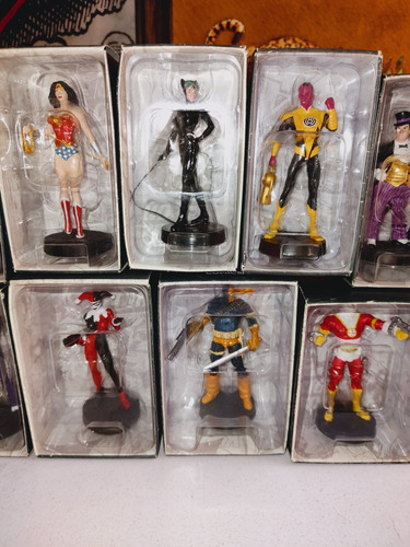 Set De 13 Figuras Dc Superhéroes Panini Eaglemoss México (Usado)