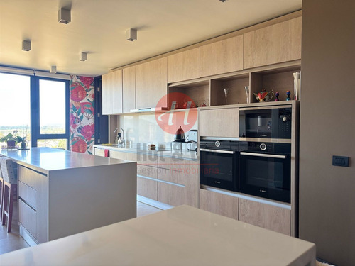 Departamento En Venta De 3 Dorm. En Temuco