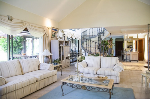 Magnifica Mansión, Cerca Del Mar- Ref: 2247