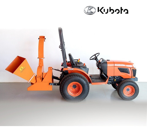 Imagen 5 de 7 de Tractor Kubota B2320 Turf Con Chipeadora Zeppelin