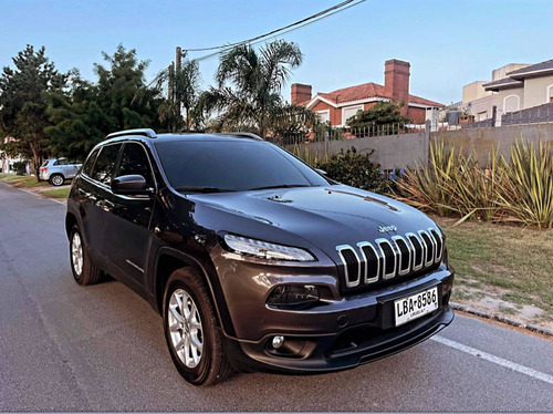 Imagen 10 de 13 de Jeep Cherokee 2.4 4x4 Aut/sec