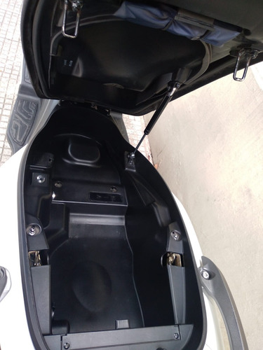 Imagen 9 de 20 de Kymco X Town 250 Xtown Excelente Estado En Brm !!!