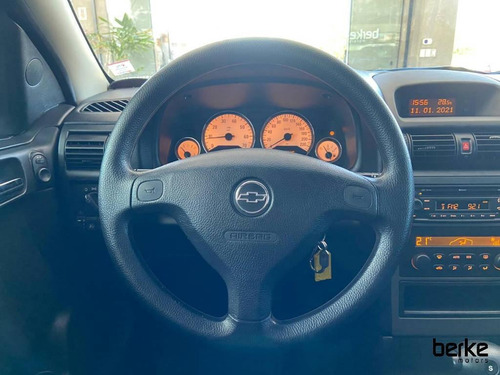 Chevrolet Astra Hb 4p Advantage
