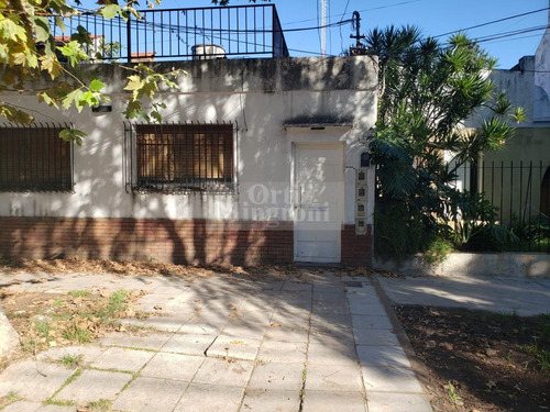  Ph Interno Con Quincho  En Venta Ubicado En Lomas De Zamora,  G.b.a. Zona Sur