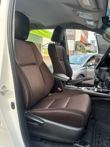 Toyota Fortuner Sw4 2.7 4x2 At