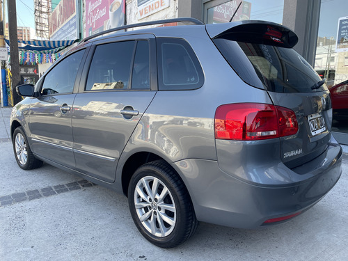 Volkswagen Suran 1.6 Highline 101cv