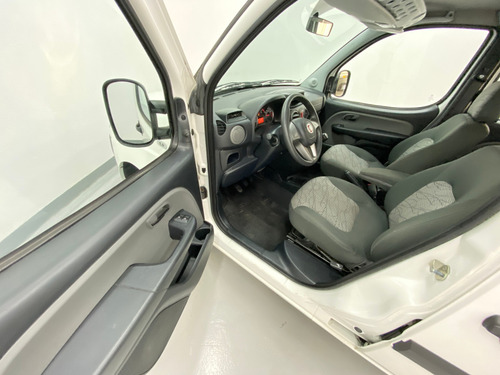 Fiat Doblò Doblo Essence 1.8 Flex 16v 5p