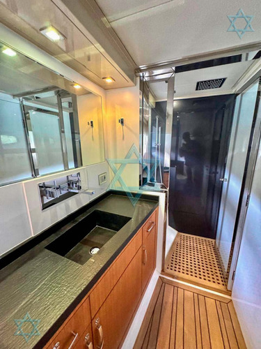 Lancha Schaefer Phantom 620 Iate Barco N Carbrasmar Axtor Nx