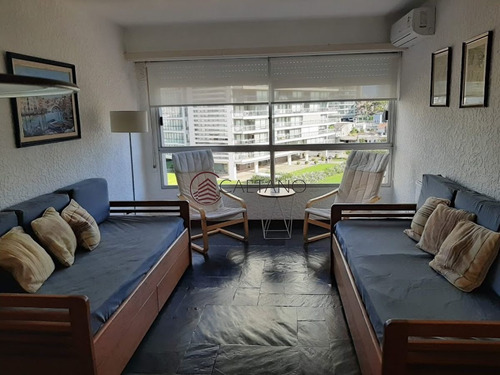 Imagen 1 de 8 de Venta Apartamento 1 Dormitorio Playa Brava Punta Del Este - Punta Del Este Brava