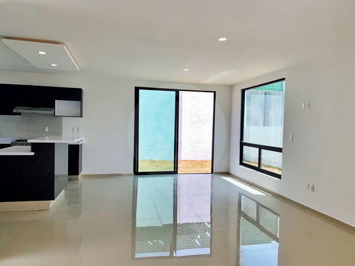 Casa En Venta En San Sebastián