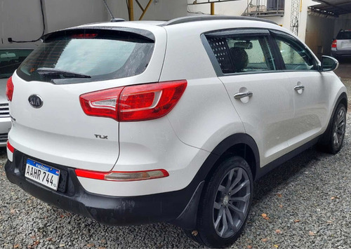 Imagen 2 de 12 de Kia Sportage Versión Full Diésel