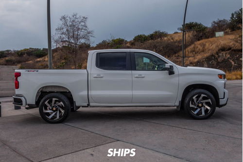 Chevrolet Silverado 4.3 V6 2500 Wt Doble Cabina 4x4 At
