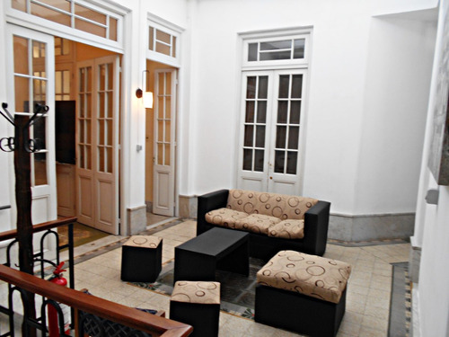 Residencia Estudiantil En Pleno Centro De Montevideo