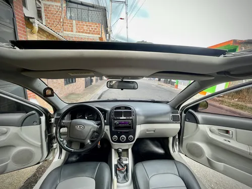 Kia Cerato 1.6 Lx