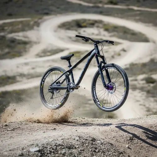 ジェイド BR Bicicleta 26 Gios Br 4 Freaks Preto Cubo Barulhento Gta Roxo