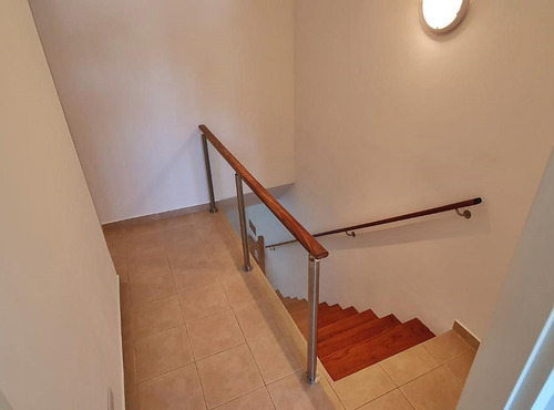 Venta Dúplex 4 Ambientes En Munro