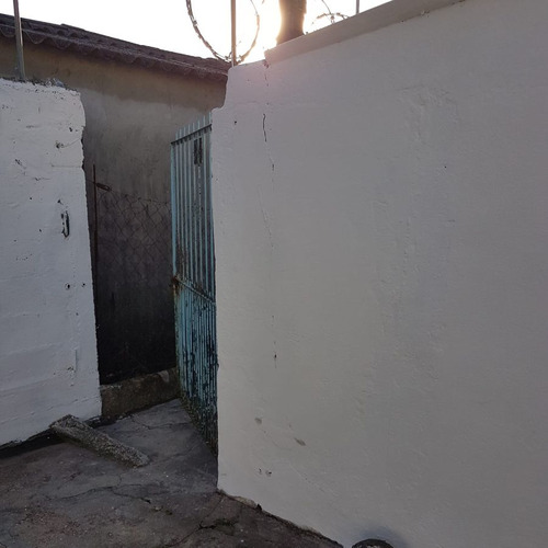 Apto. 1 Dorm. En Clemente Ruggia Esq. Batlle Pacheco Piedras Blancas $8000