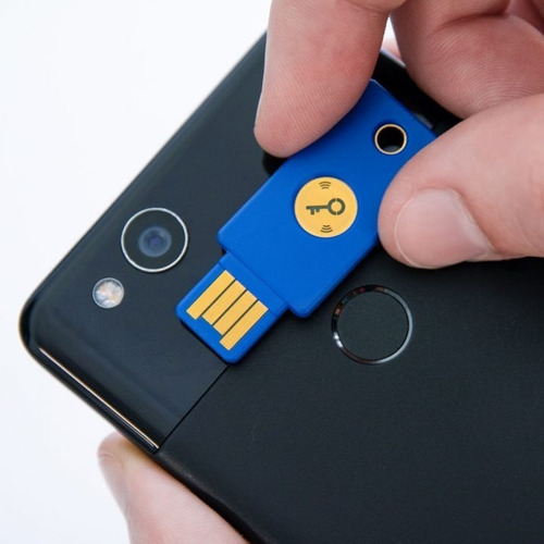 Imagen 2 de 7 de Security Key Nfc Usb-a Llave Seguridad Yubikey Fido2 U2f!