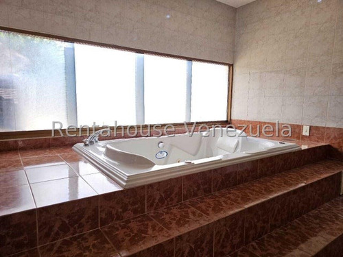 Vendo Casa En Urbanización El Castaño, Código 25-6576 Cm Leer Descripción