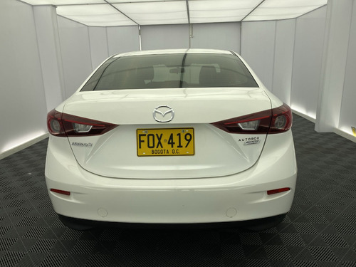 Mazda 3 2.0 Prime