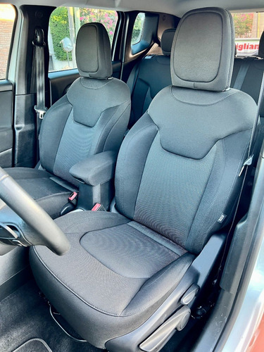 Imagen 10 de 19 de Jeep Renegade Sport 1.8 Automatica Unico Dueño Impecable