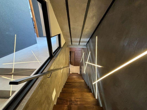 Casa En Venta En Dalvian