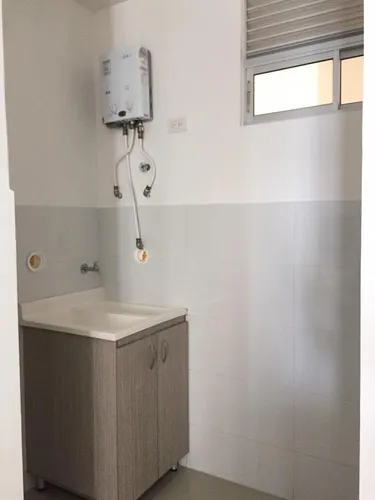 Apartaestudio En Arriendo En Santa Teresita. Cod A6775