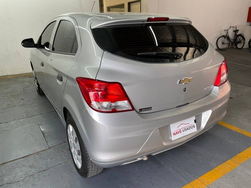 Chevrolet Onix Lt 1.4 Aire Gris 2015 Ohx