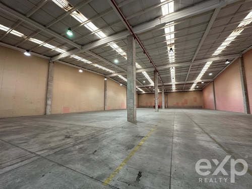 Bodega De 596 M2 En Arriendo En Pudahuel
