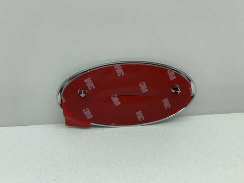 Emblema Delantero Kia Óptima 2011-2015 (Usado)